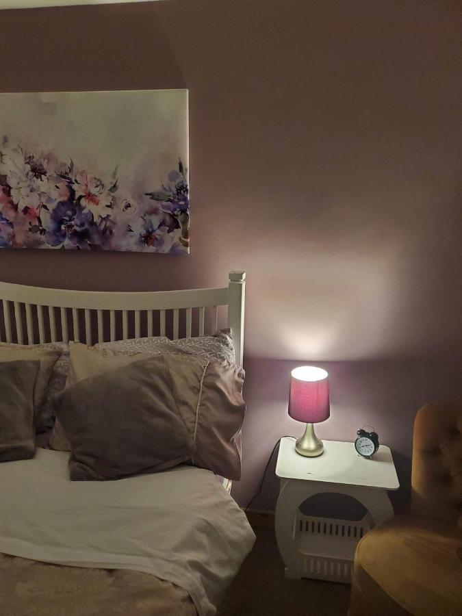 Minimum Stay Two Nights Larne Bagian luar foto